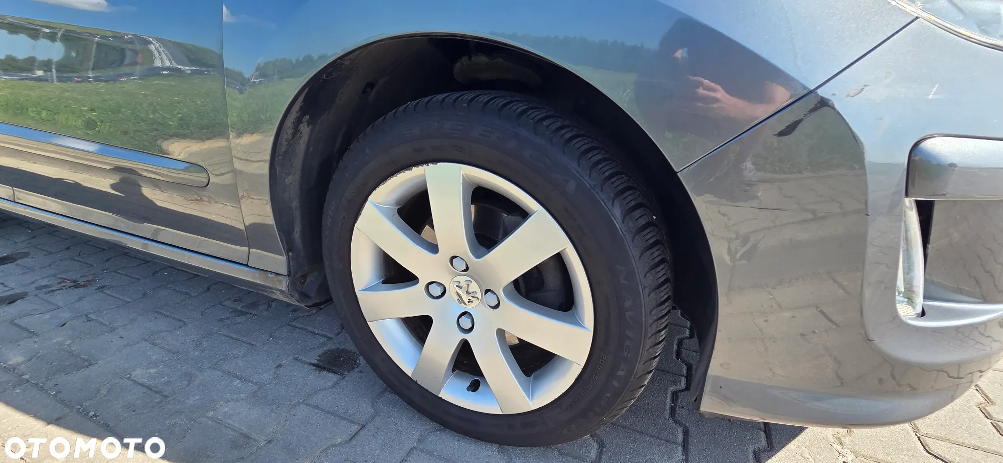 Peugeot 308 1.6 HDi Premium - 10