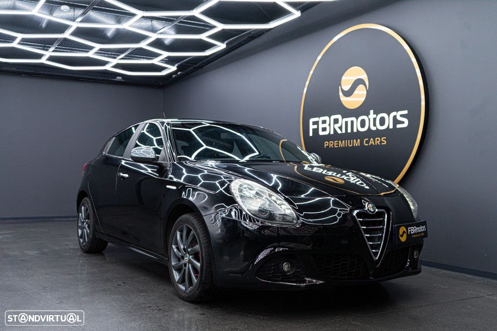 Alfa Romeo Giulietta 1.6 JTDM Veloce - 1