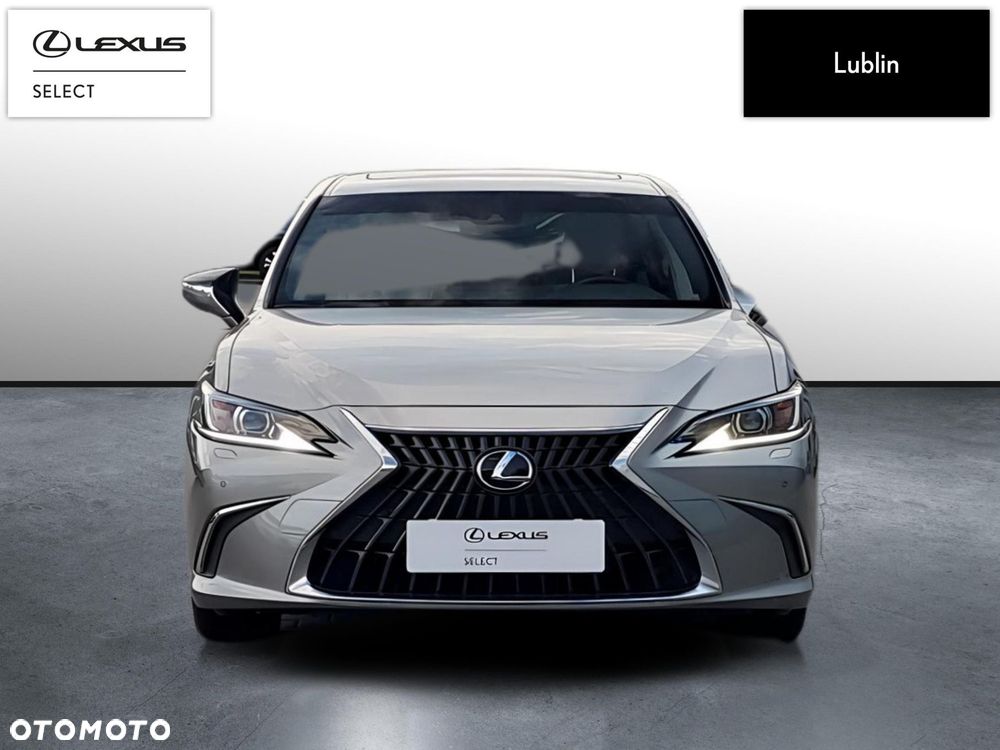 Lexus ES 300h Business Edition - 8
