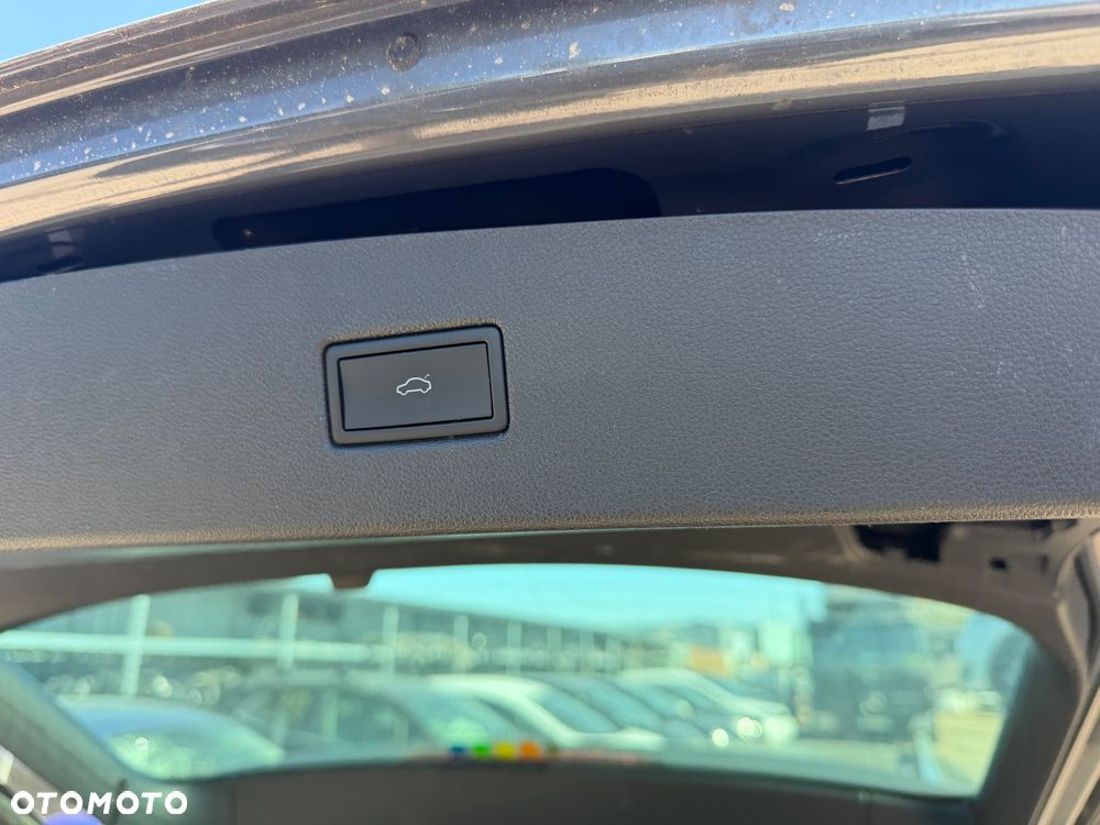 Volkswagen Tiguan 1.4 eHybrid OPF DSG Elegance - 17