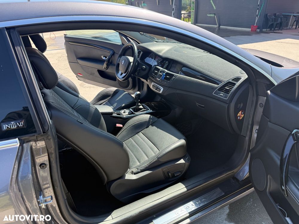 Renault Laguna 2.0dCi Initiale - 18
