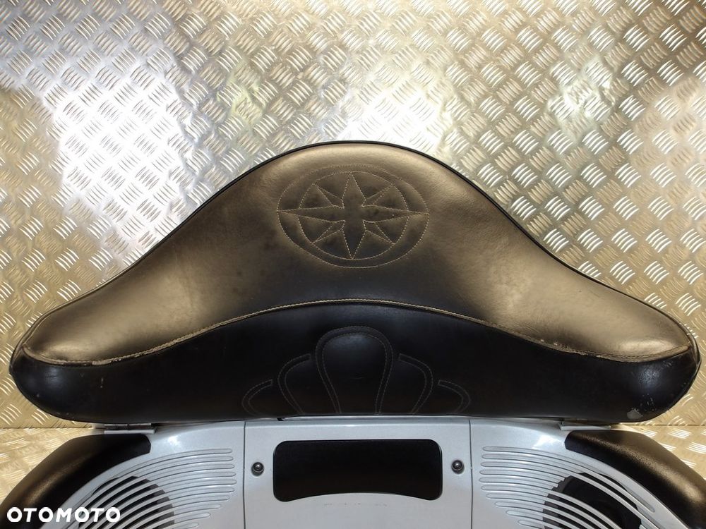 Kufer centralny kompletny YAMAHA XVZ 1300 ROYAL STAR VENTURE 99-13r   PN. 4XY-W2846-00 - 9