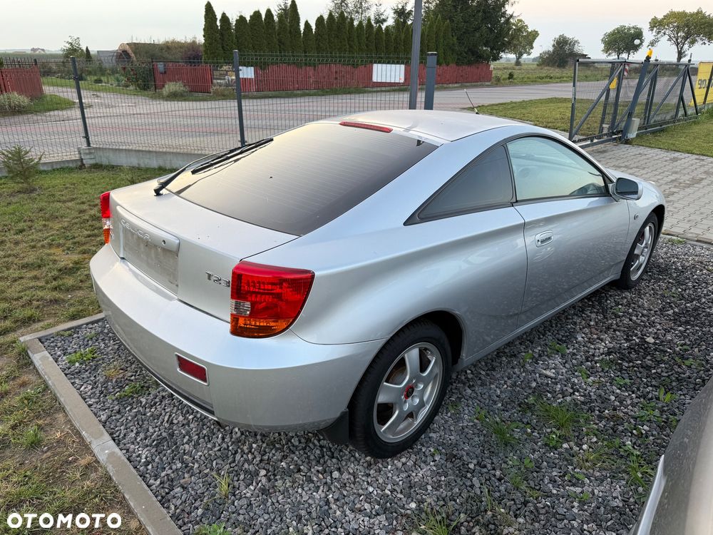 Toyota Celica 1.8 VVT-i Sol - 3