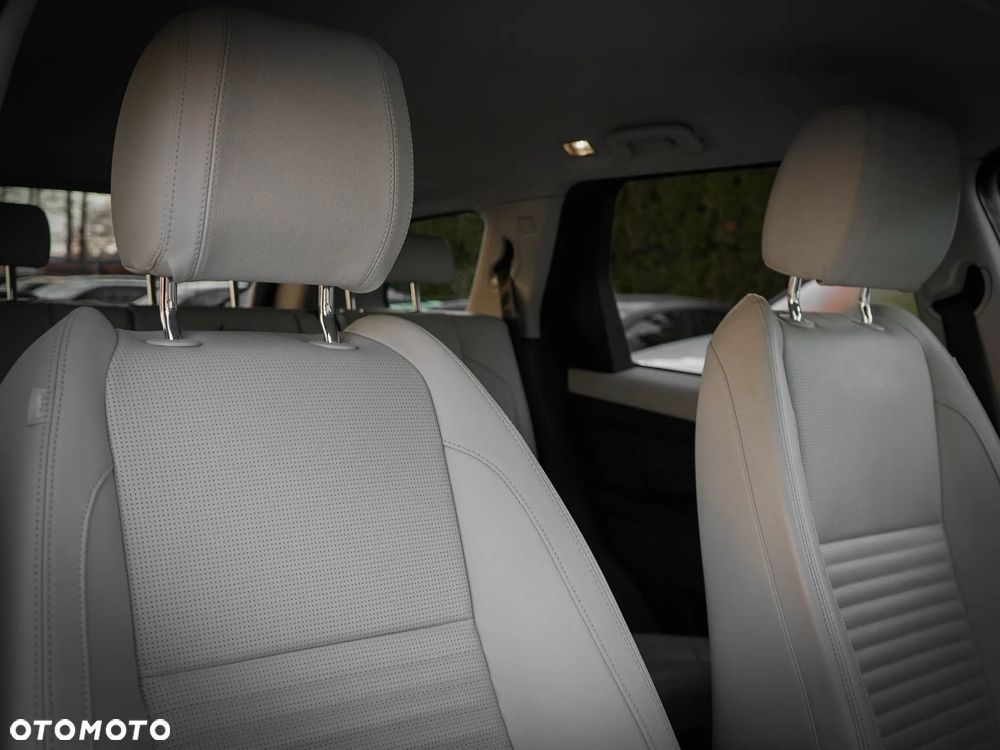 Land Rover Discovery Sport - 29