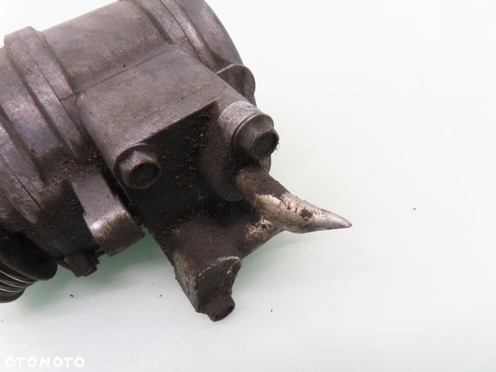 KOMPRESOR KLIMATYZACJI CHEVROLET SPARK 0.8 96539395 - 2