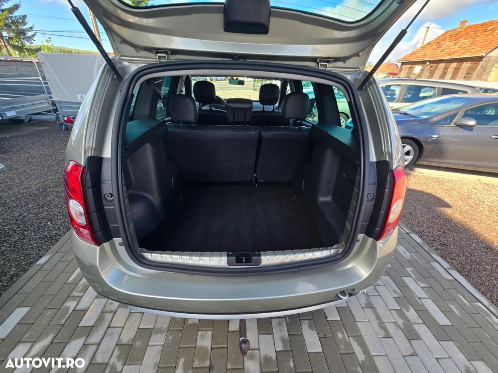 Dacia Duster 1.6 16V 4x2 Ice - 11