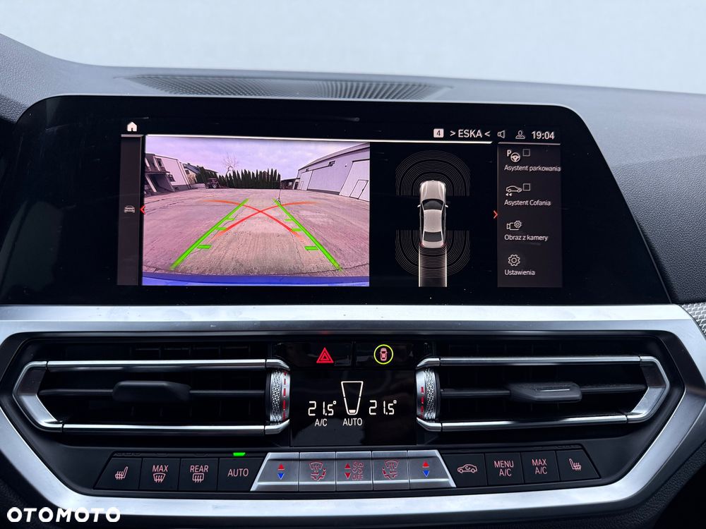 BMW Seria 3 320d xDrive M Sport Sport - 17