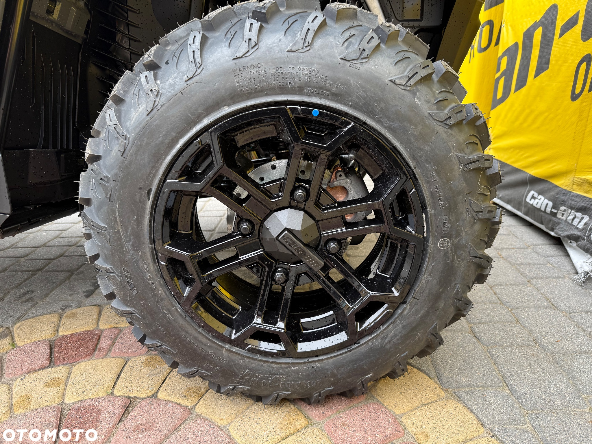Can-Am Outlander Max - 23