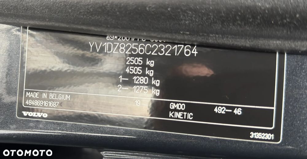 Volvo XC 60 D5 AWD RDesign - 35