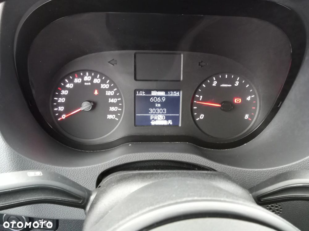 Mercedes-Benz SPRINTER - 28