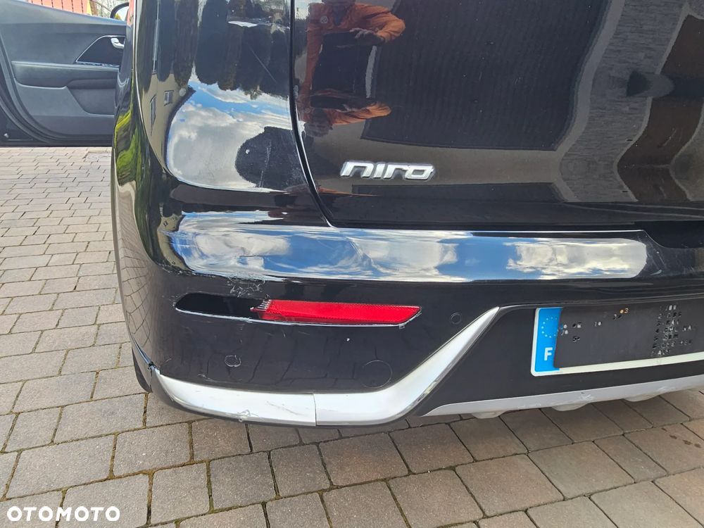 Kia Niro 1.6 GDI Hybrid M - 31