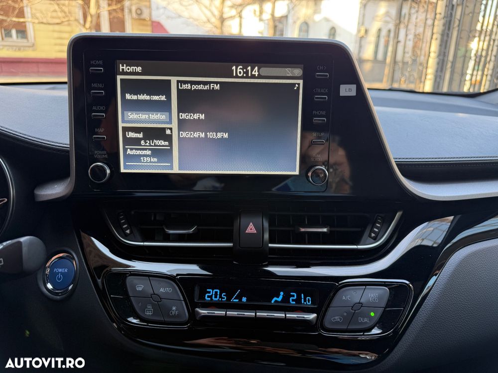 Toyota C-HR 1.8 HSD 122 CP 4x2 CVT Core - 8