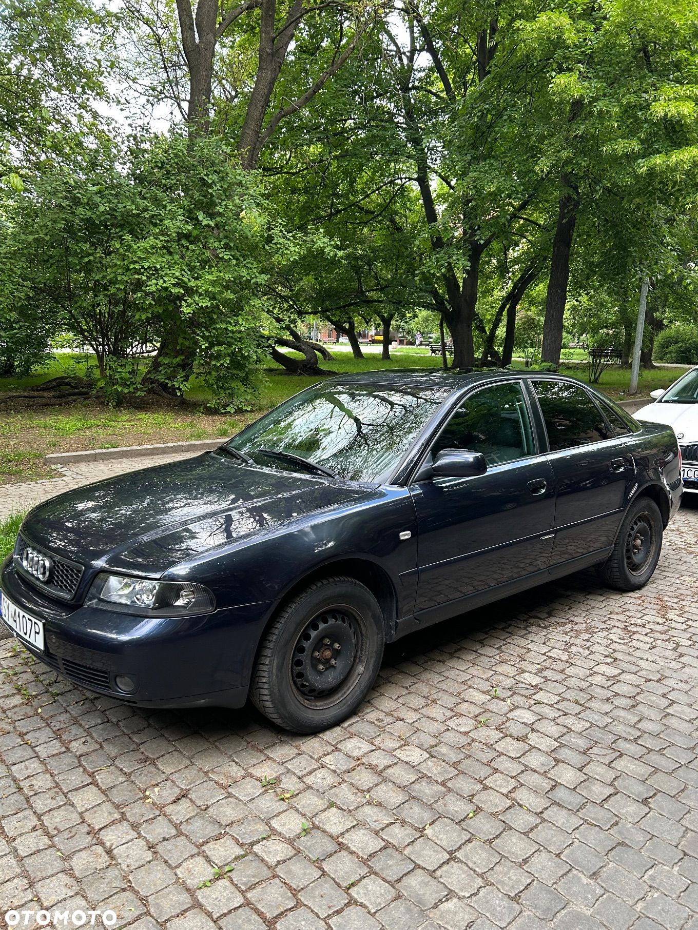 Audi A4 1.6 - 1