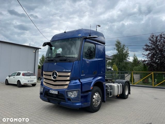 Mercedes-Benz Actros - 2