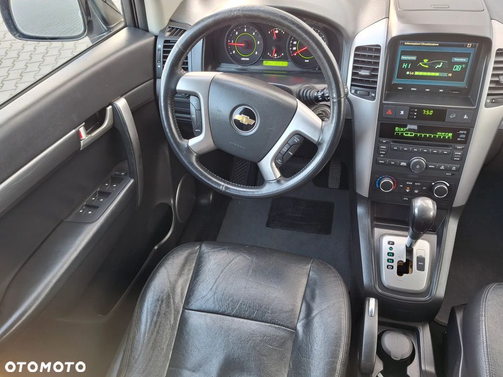 Chevrolet Captiva 2.0 4WD 7 Sitzer Automatik LT - 27
