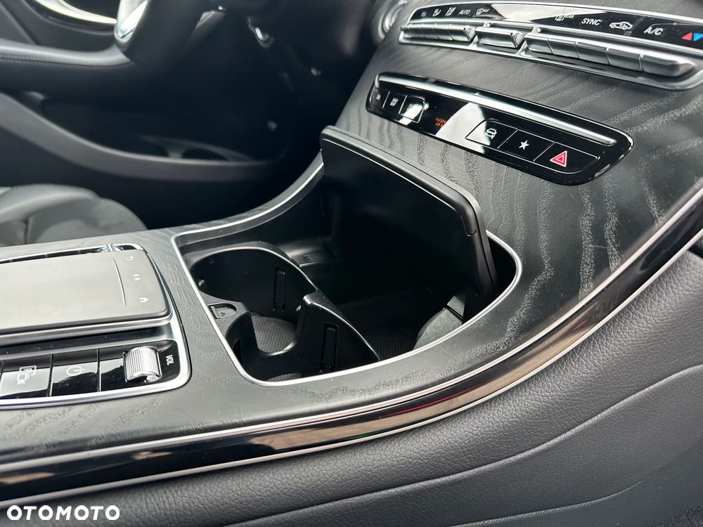 Mercedes-Benz GLC 200 d 4-Matic - 32