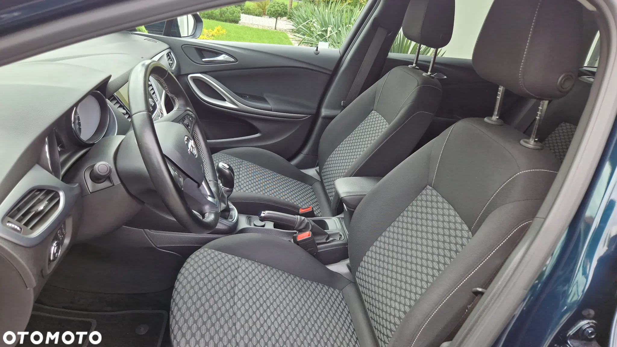 Opel Astra V 1.4 T Elite S&S - 13
