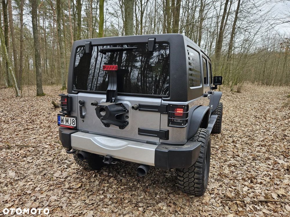 Jeep Wrangler 3.6 Unlim Sahara - 6