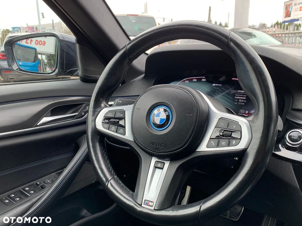 BMW Seria 5 530e M Sport sport - 21