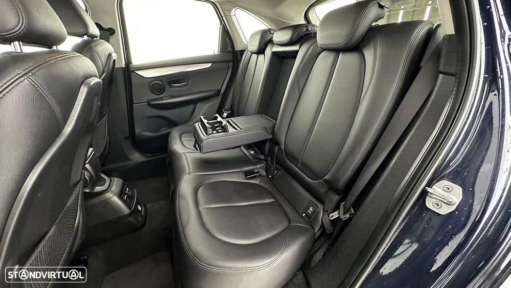 BMW 216 Active Tourer d Corporate Edition Business Edition - 44