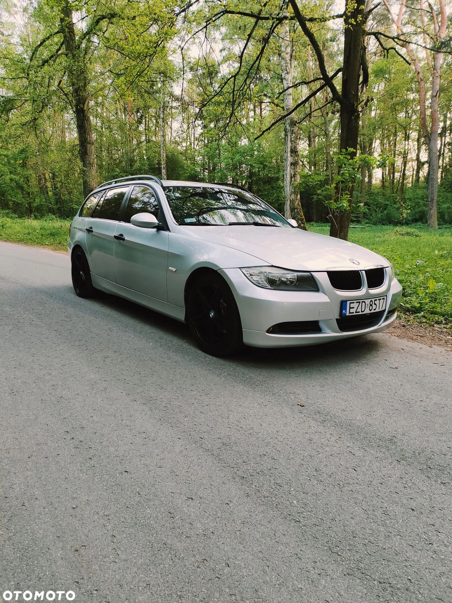 BMW Seria 3 318d - 1
