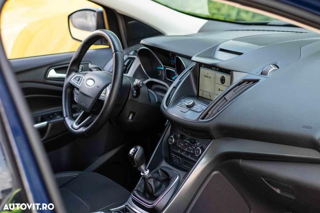 Ford Kuga 1.5 TDCi 2WD Trend - 22