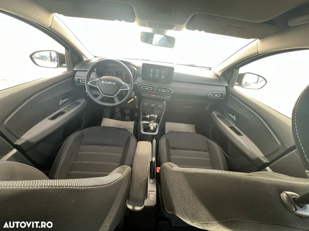 Dacia Logan TCe 90 MT6 Expression - 3