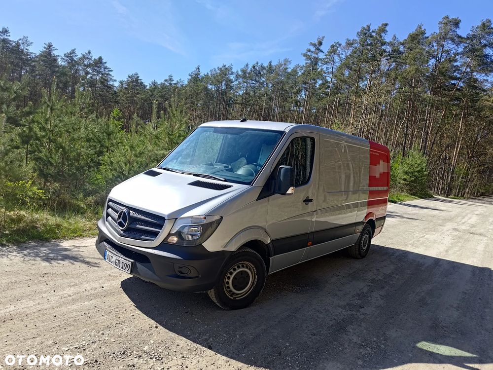 Mercedes-Benz Sprinter - 4
