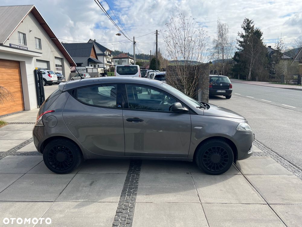 Lancia Ypsilon 1.2 8V Gold S&S EU6 - 4