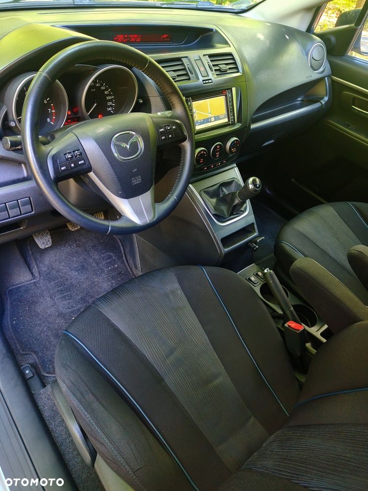 Mazda 5 - 7