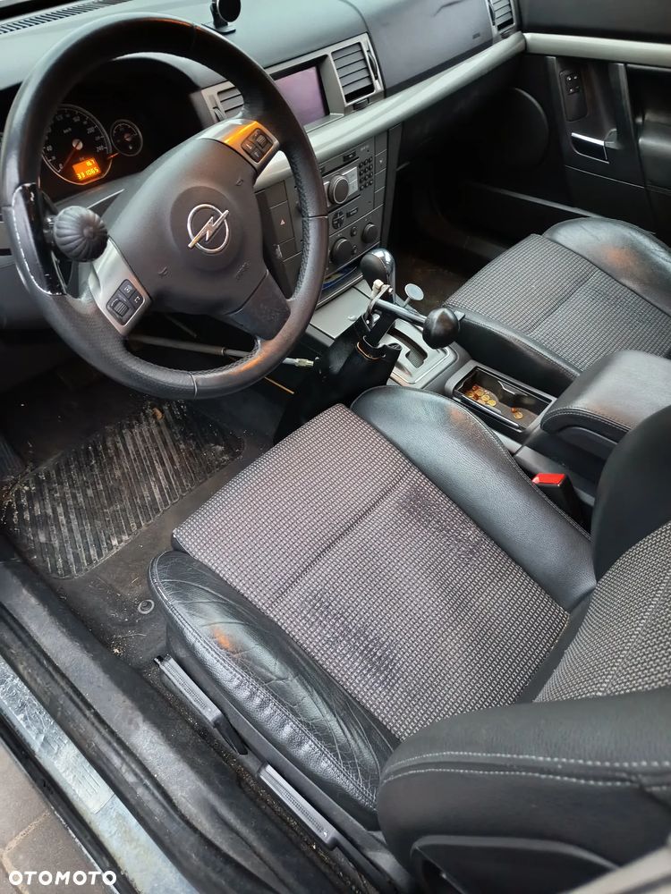 Opel Vectra 1.9 CDTI DPF Automatik Cosmo - 9