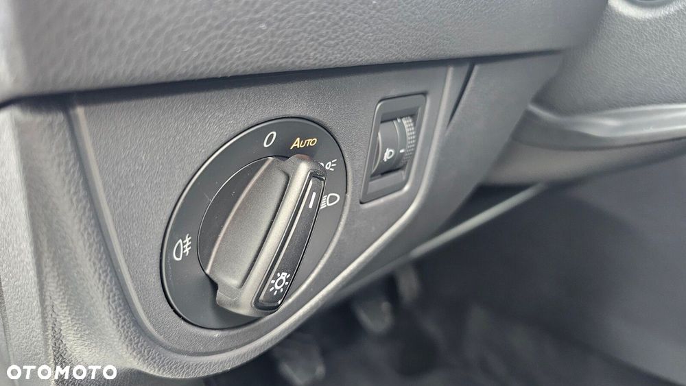 Volkswagen Polo - 17