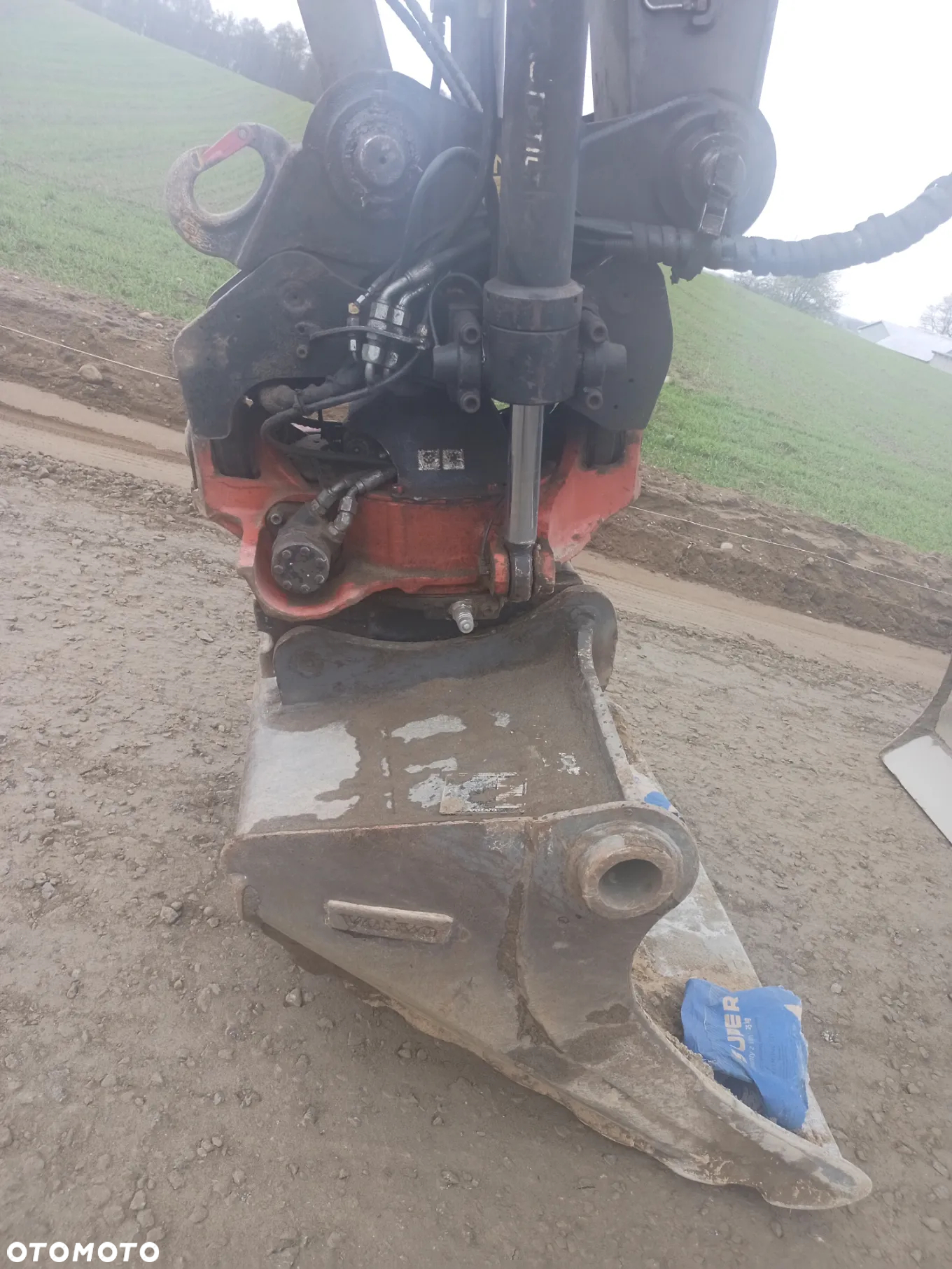 Volvo EW160E Rototilt system 3D - 13