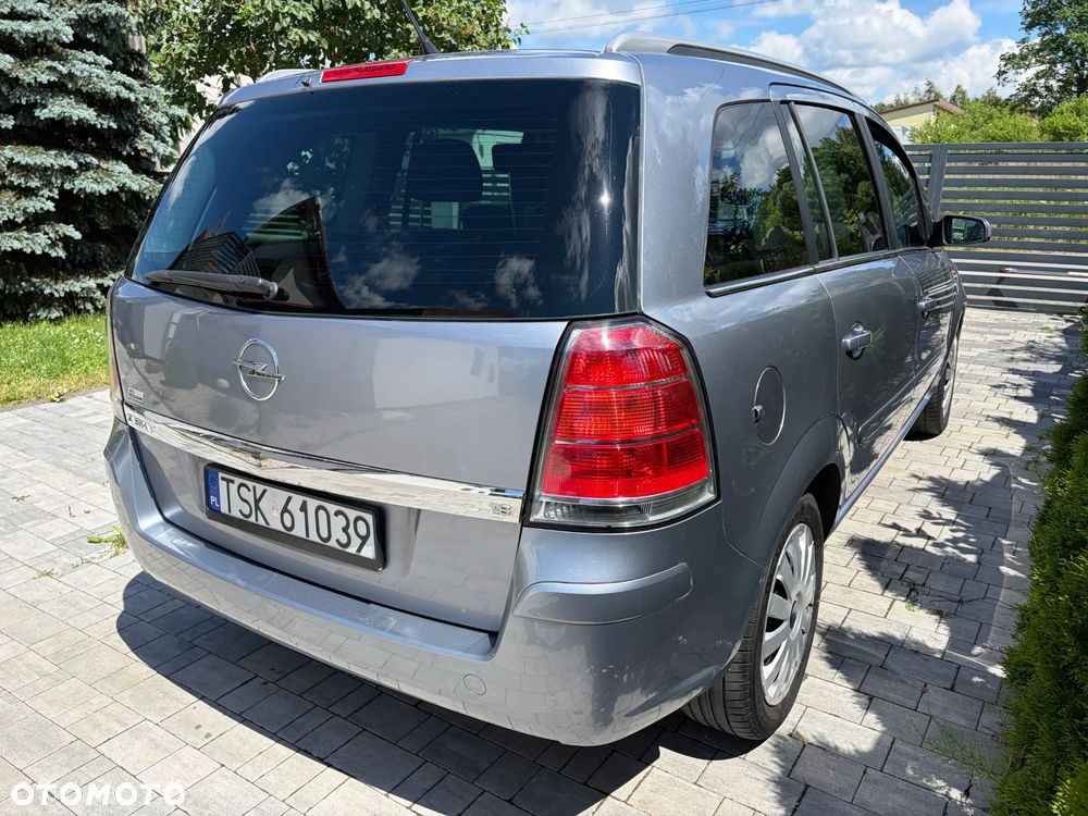 Opel Zafira 1.8 Family - 35