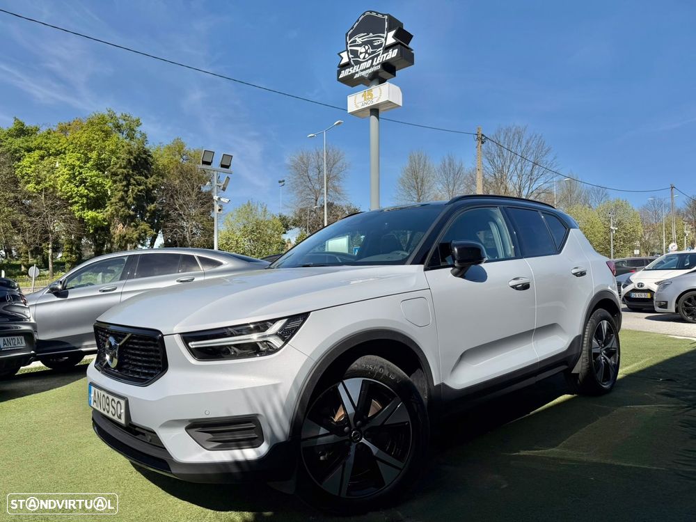 Volvo XC 40 1.5 T4 PHEV R-Design - 1
