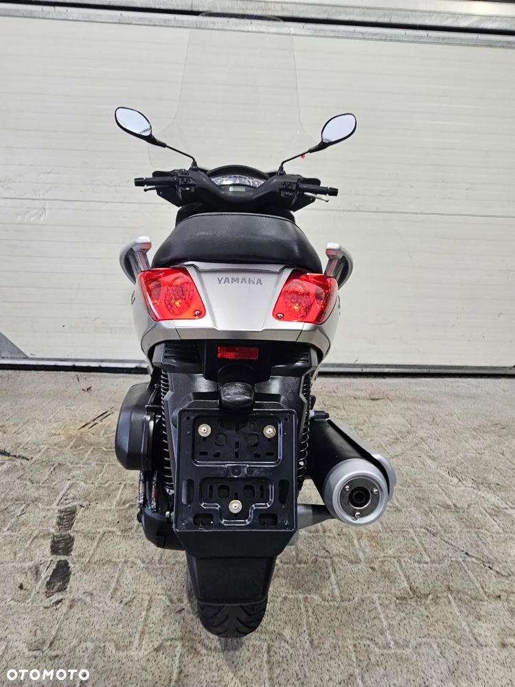 Yamaha X-max - 31