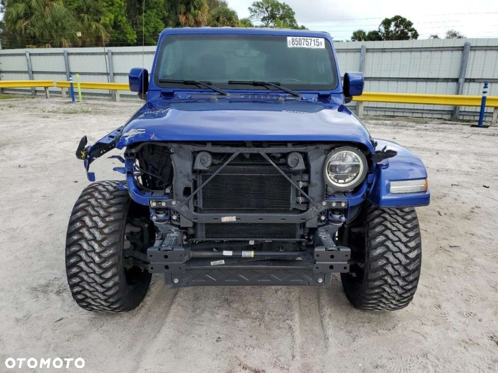 Jeep Wrangler - 6