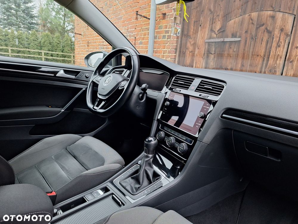 Volkswagen Golf 1.5 TSI ACT OPF Highline - 10