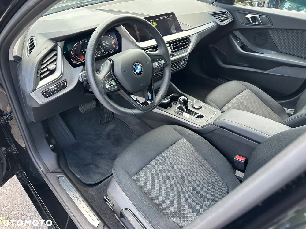 BMW Seria 1 118i Advantage - 10