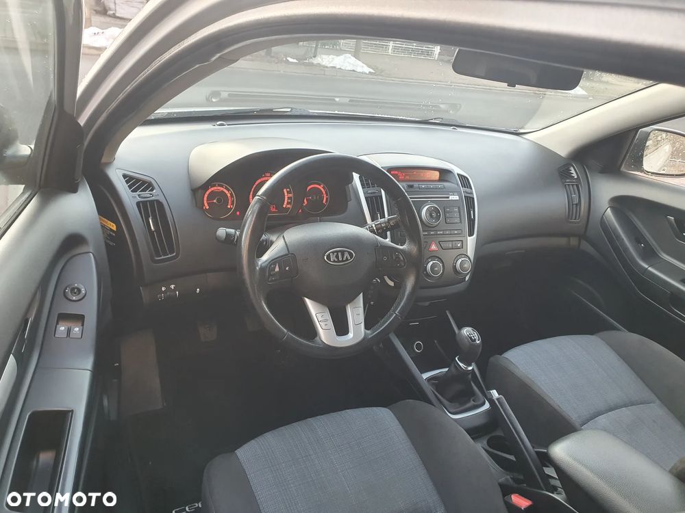 Kia ProCeed 1.6 CVVT Vision - 13