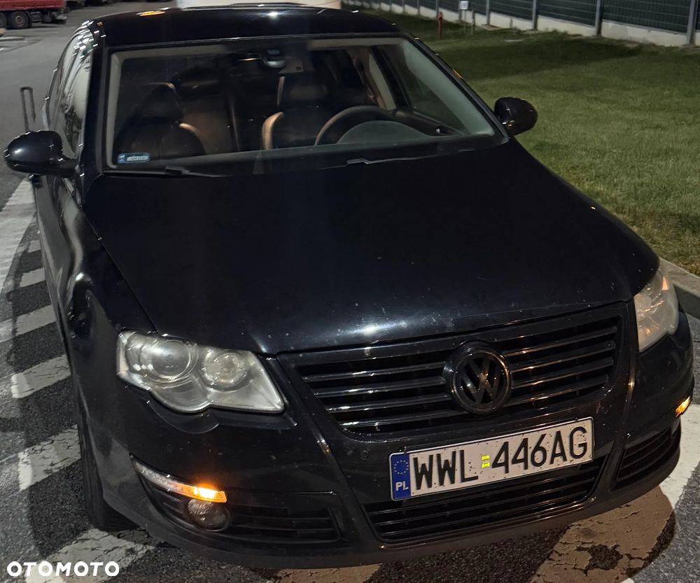 Volkswagen Passat 2.0 TDI DPF Highline DSG - 1