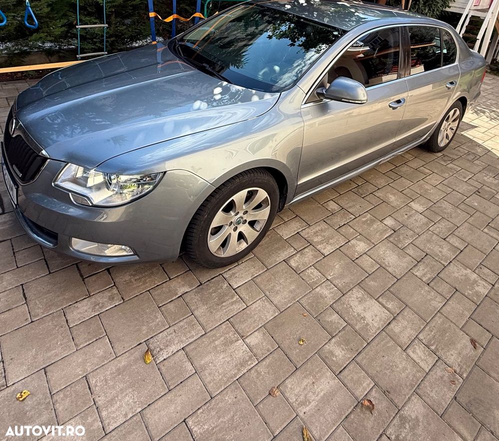Skoda Superb 1.6 TDI GreenLine - 3