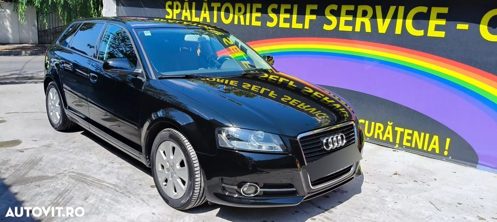 Audi A3 Sportback 1.6 TDI Attraction - 3