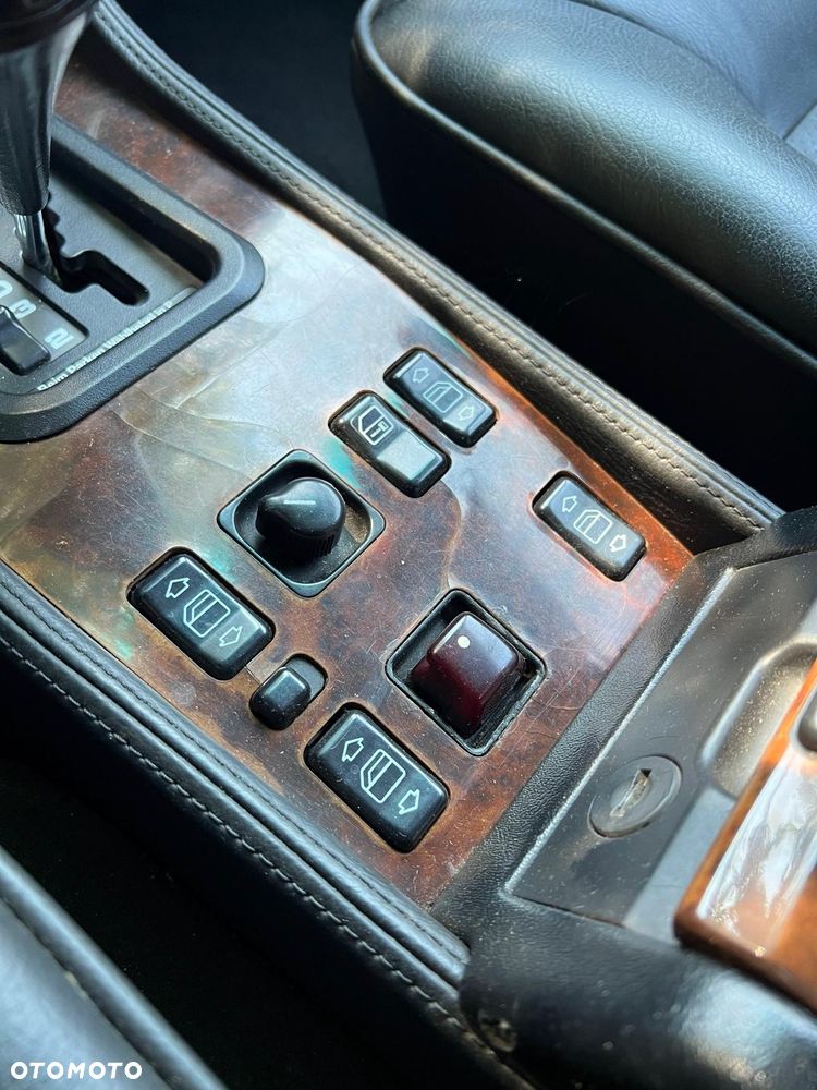 Mercedes-Benz W124 (1984-1993) - 21