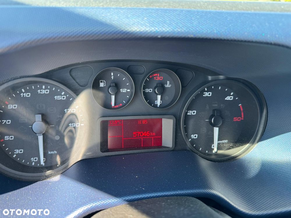 Iveco Daily 35S18 ‼️Hi-Matic Brygadowy 7 osobowy‼️Brygadówka‼️Doka‼️Tylko 57 tyś km Salon PL jak nowy - 6