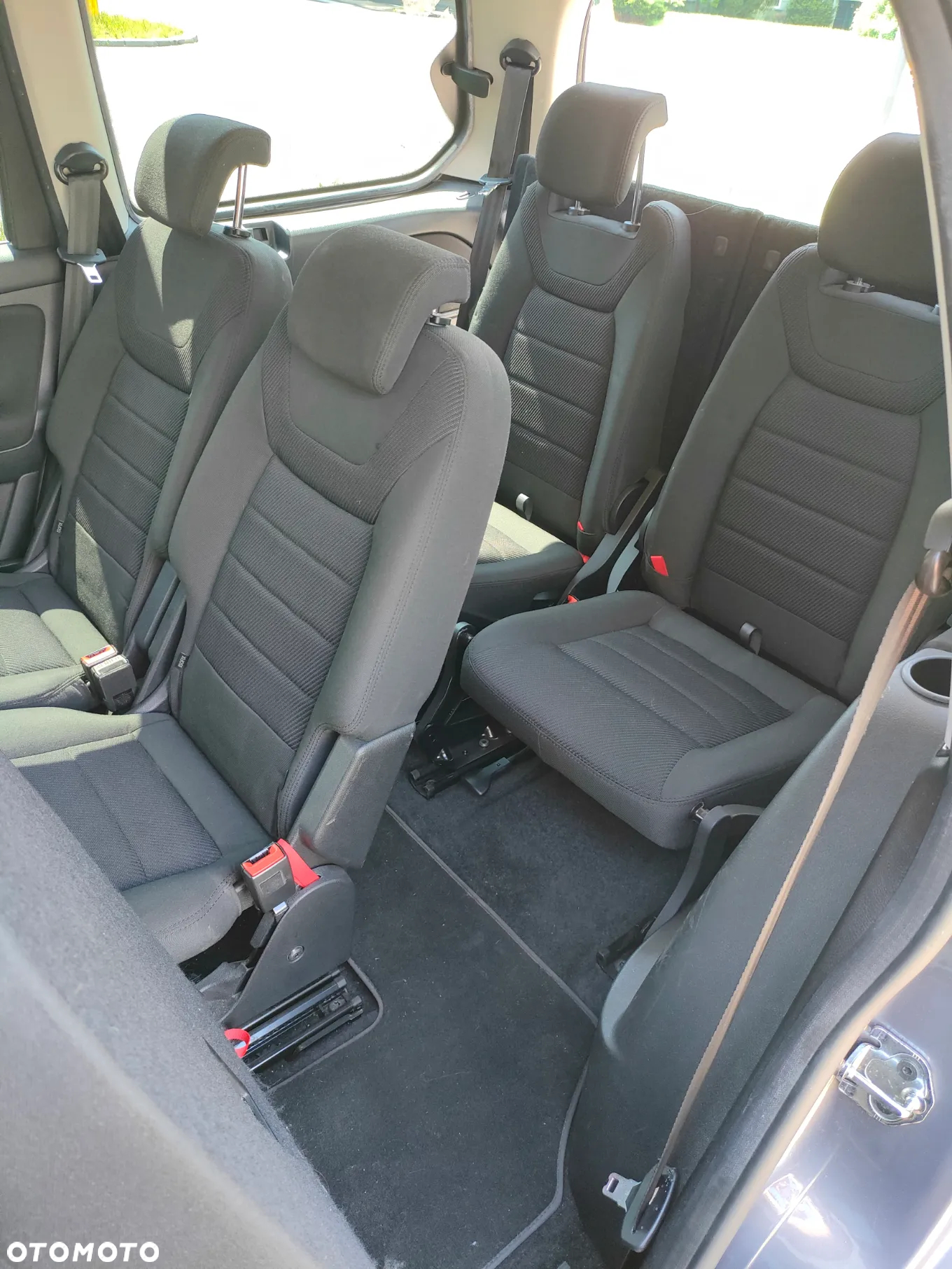Ford Galaxy - 14
