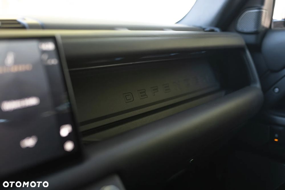 Land Rover Defender 110 5.0 P525 V8 - 14