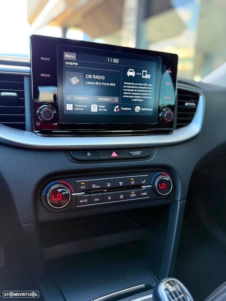 Kia XCeed 1.0 T-GDI Dynamic - 29