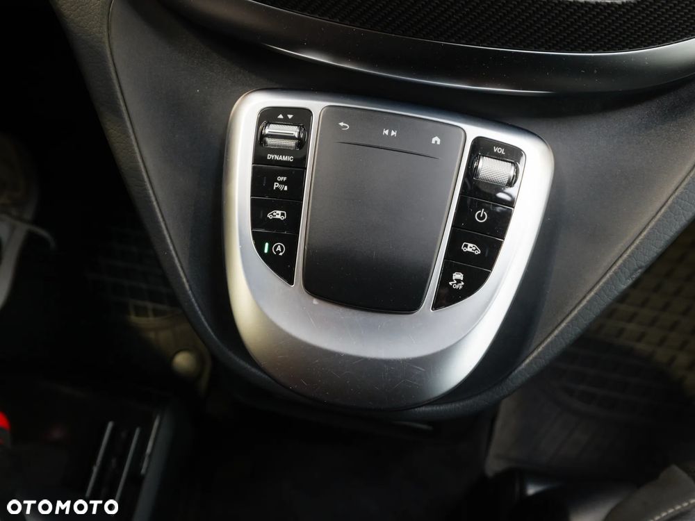 Mercedes-Benz Klasa V 300 d 4-Matic Avantgarde 9G-Tronic (długi) - 30
