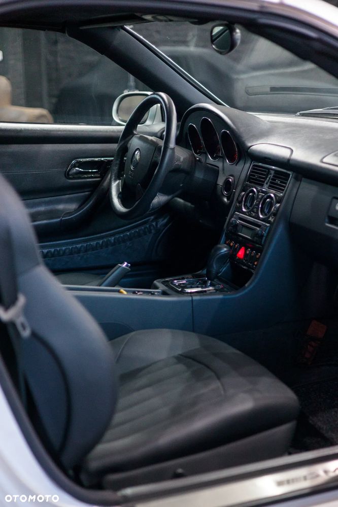 Mercedes-Benz SLK - 9